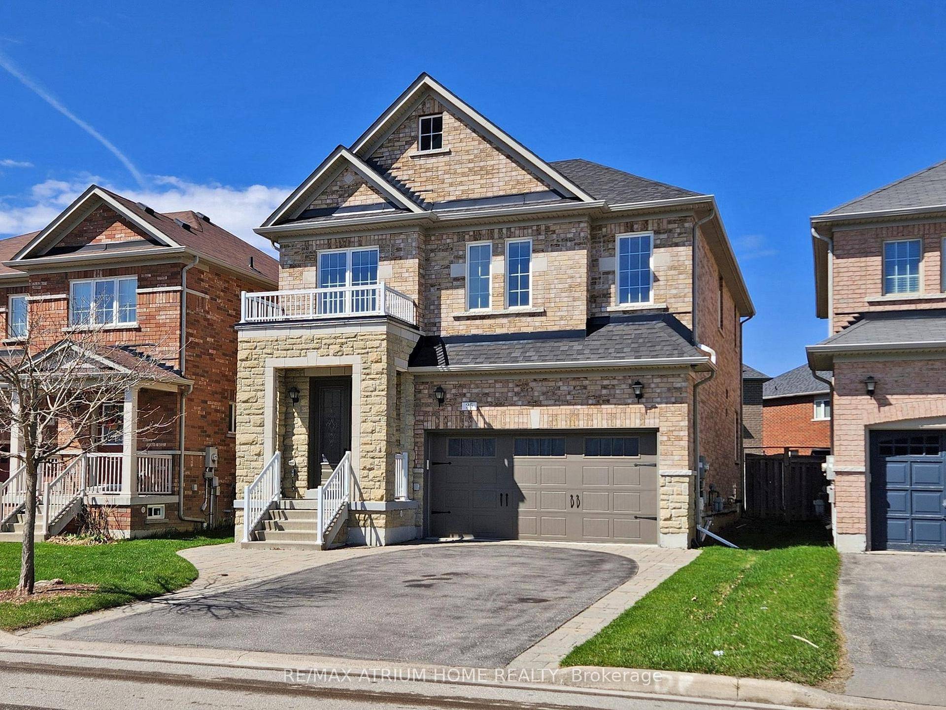 Welcome To 25 Willharper Gate.