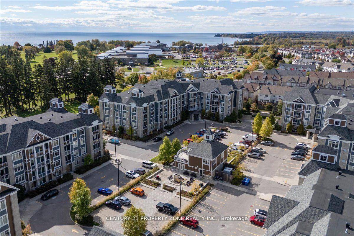 Step into luxury with this spectacular open concept 1 1 bedroom condo located in the sought after Harbor side community in Whitby Shores.