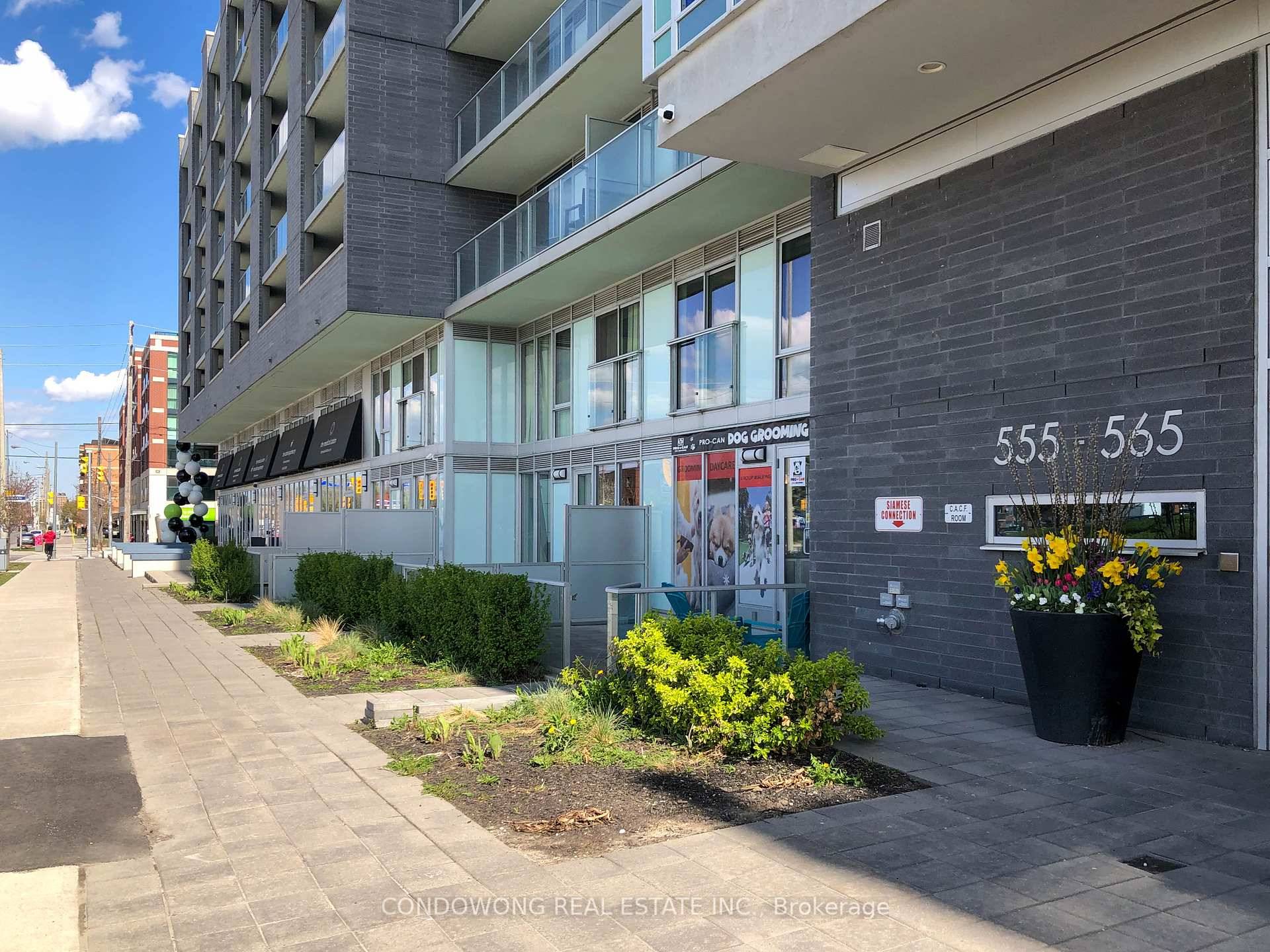 The Station Condo, Steps To Wilson Subway Station Close To Allen Rd, 401 And Yorkdale Mall, Laminate Flooring Throughout, Quartz Counter Top In Kitchen And Bathroom, Backsplash In Kitchen amp ...