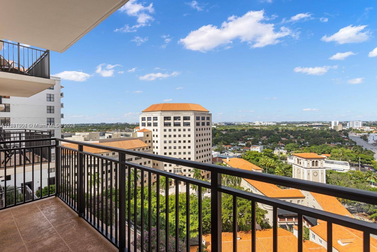 Magnificent 2 Beds 2 Baths unit with 2 Parking spaces at Puerta de Palmas, an exclusive Mediterranean building, located at the historic entrance of Coral Gables.