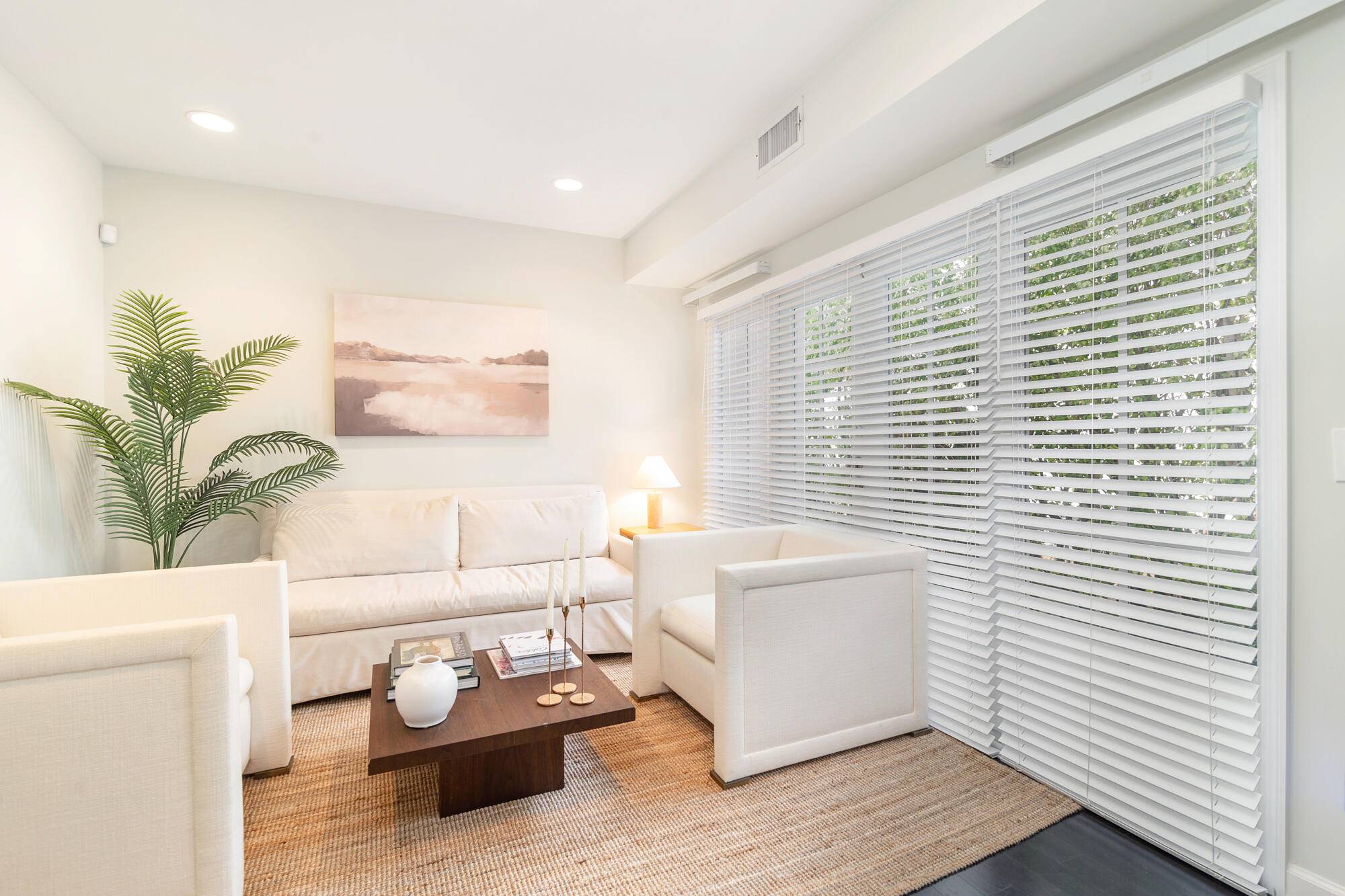 This thoughtfully updated one bedroom, one and a half bath residence offers 819 square feet of interior living space, plus 205 square feet of private outdoor areas.