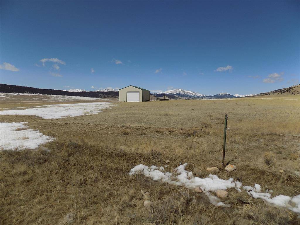 35. 9 acres backed to BLM James Jones Wildlife area.
