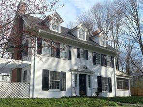 5 BR Salisbury Village Home This newly renovated 5 Bedroom, 3.