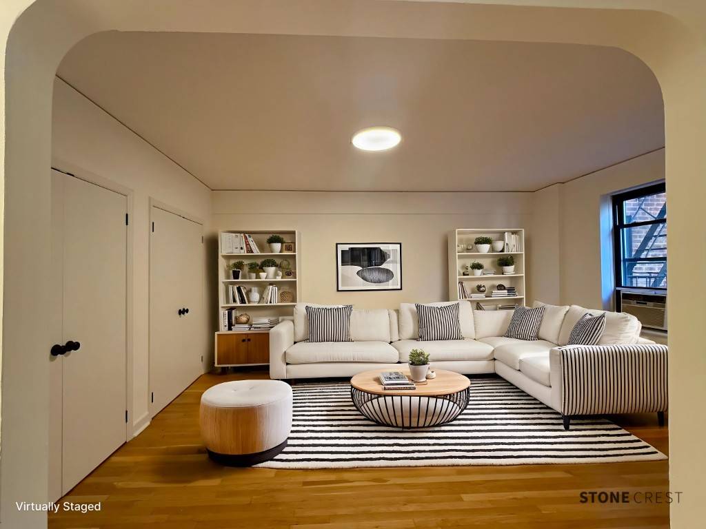 Just steps from Central Park, this beautifully designed 1 bedroom apartment offers the perfect blend of space, style, and convenience.