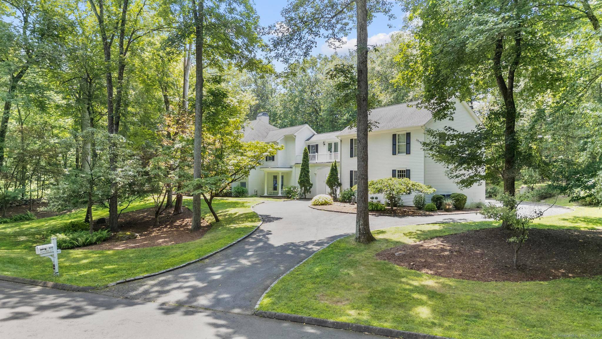 Move in ready and freshly updated, this expansive 5, 000 sq ft Colonial is located in the prestigious Ridge of Greenfield Hill a 24 hour guard gated community situated on ...