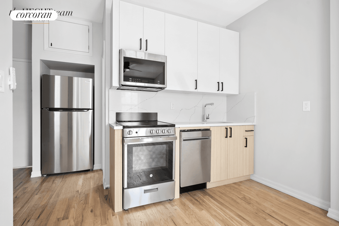 Open House on Sunday, January 19, from 1 00 PM 2 00 PM Welcome to 4 Park Place 3F, a well appointed 1 bedroom, 1 bathroom apartment located in the ...