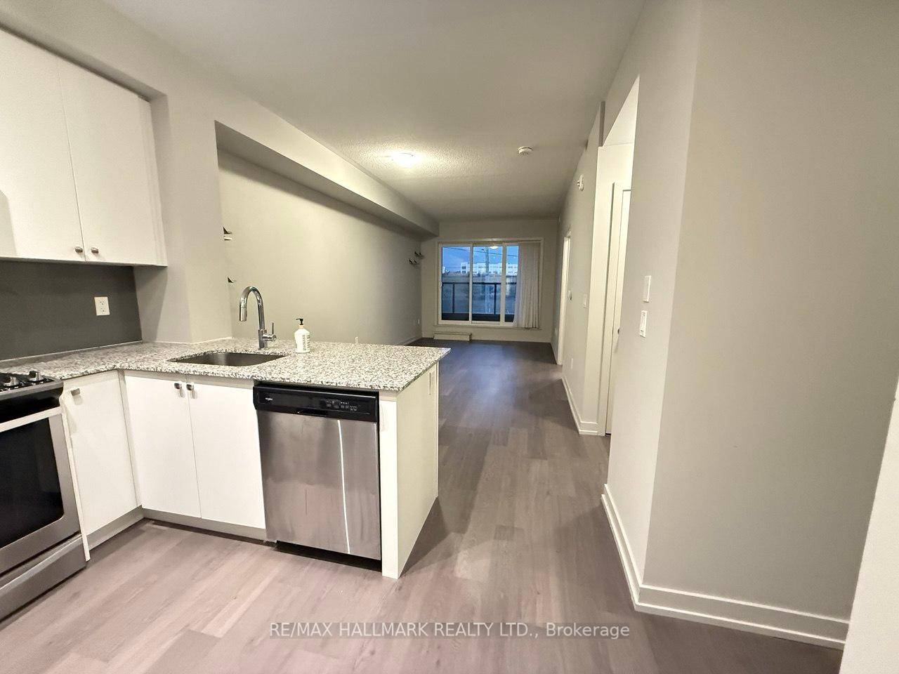 Welcome to The Arbors Auroras premier modern condominium community !