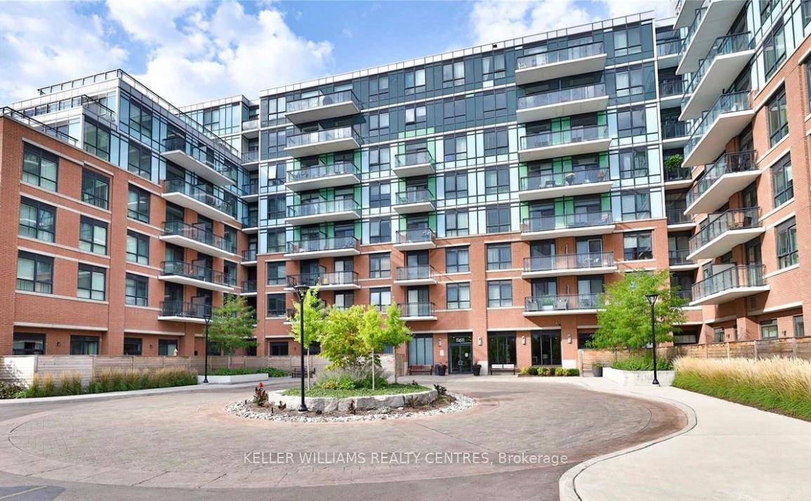 Welcome to the luxurious one bedroom unit with a spacious over 3m x 7m terrace at Bristol Condo !