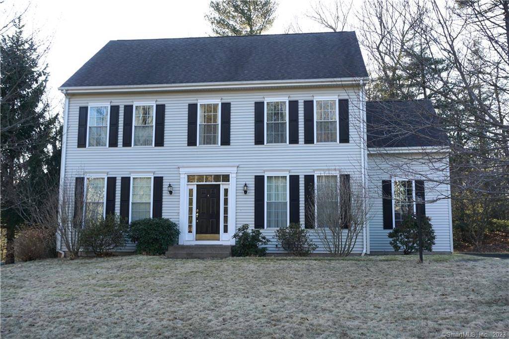 Farnham style high ceiling colonial with open floor plan, over sized French windows, hardwood floors through out, roomy eat in kitchen with private backyard view to start your day, granite ...