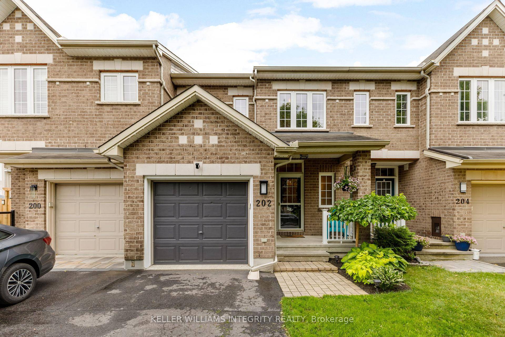 Welcome to this fabulous 3 bedroom, 3 bathroom townhome nestled in the heart of desirable Riverside South, offering 1, 750 sq.