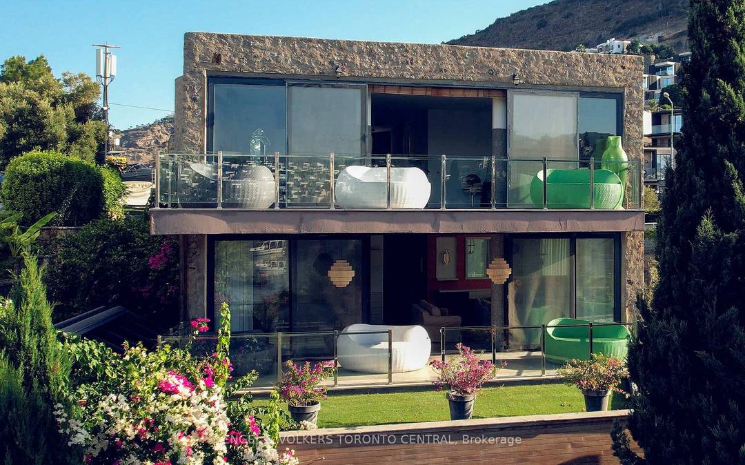 Experience the perfect harmony of authentic Turkish culture and modern luxury.