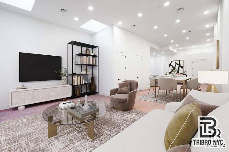 ONE OF A KIND RESIDENCE A FANTASTIC LOFT.