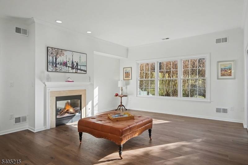 THIS HOUSE OFFERS ALL THE COMFORTS OF HOME RADIATING PRIDE OF OWNERSHIP.