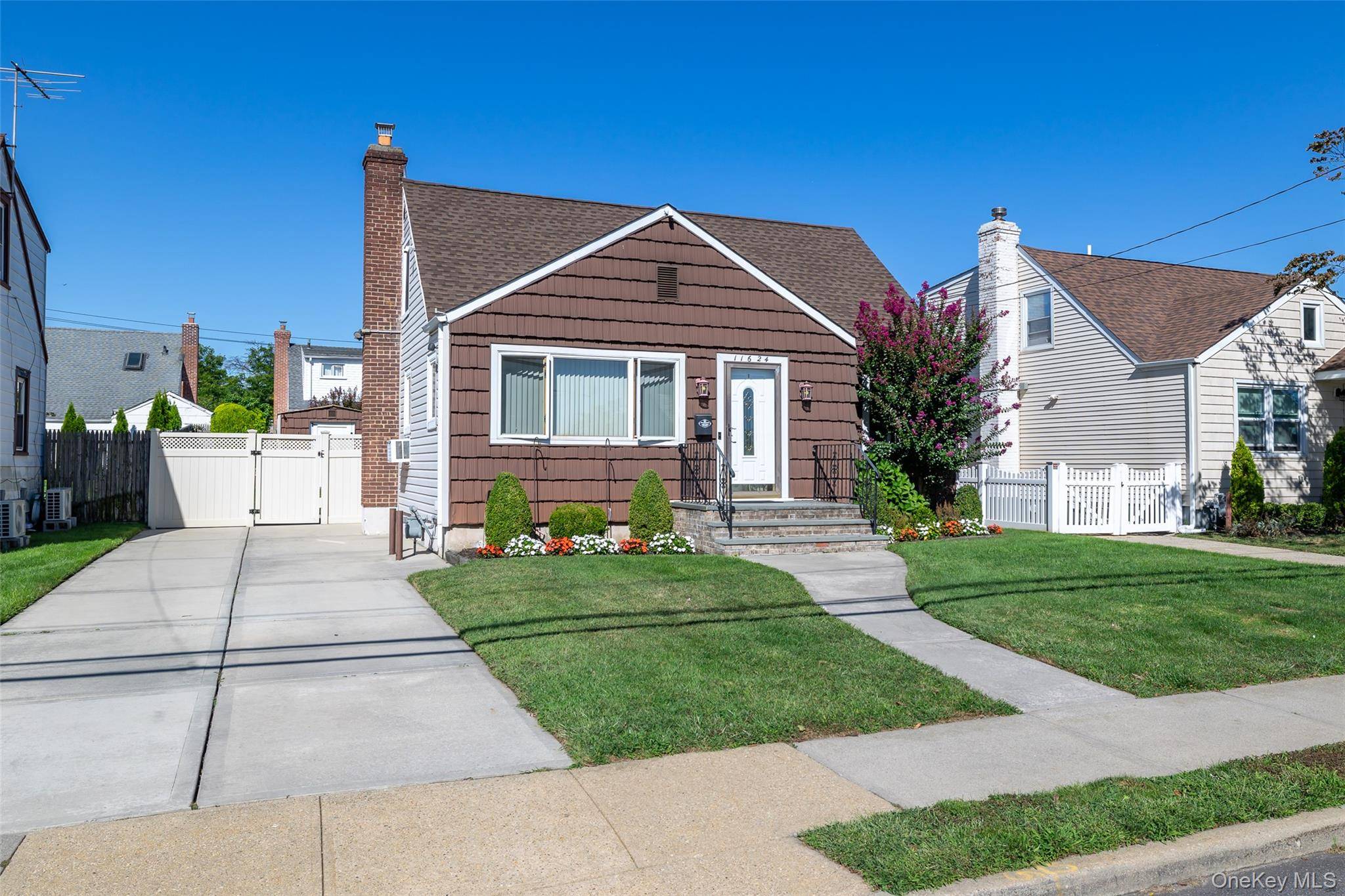 Conveniently located near the Queens border, this well maintained 4 bedroom, 1 bath Cape Cod is move in ready.
