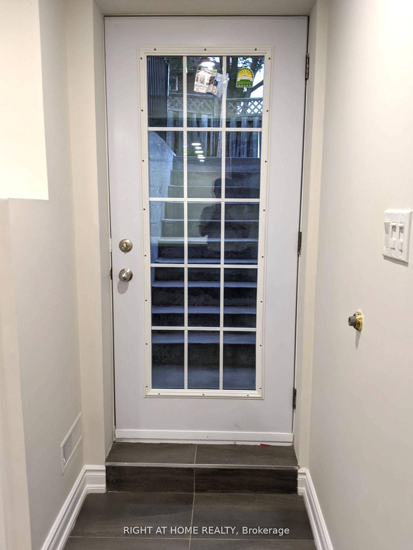 Beautifully maintained and move in ready basement unit for rent in the highly sought after Westney and Rossland area of Ajax.