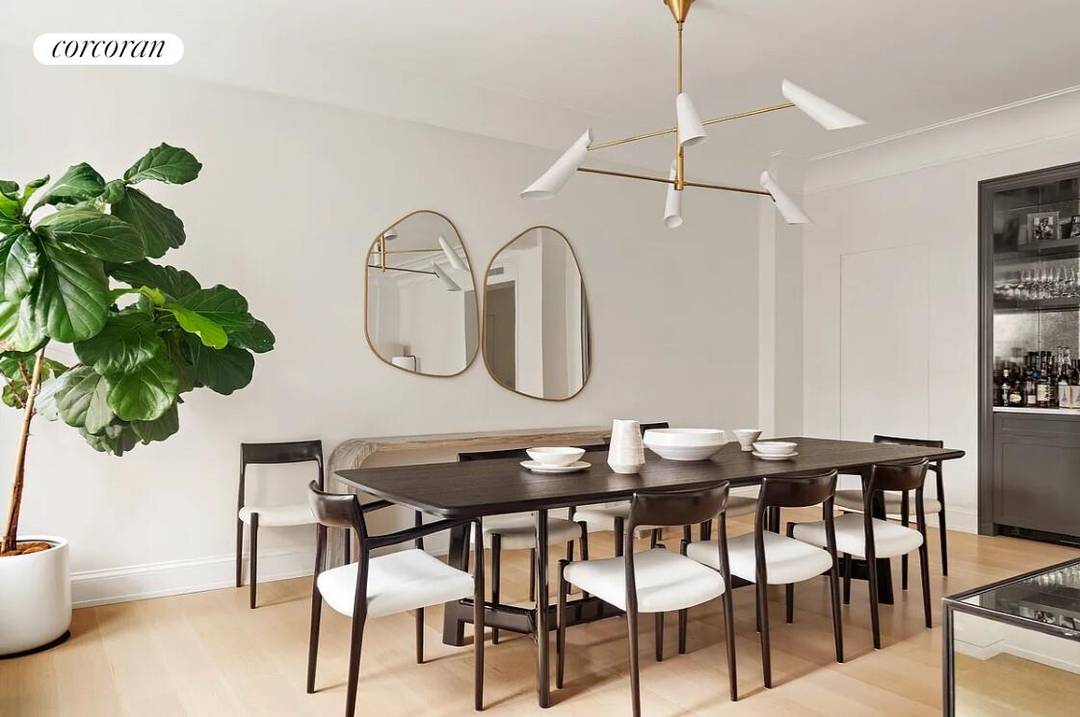 This renovated Park Avenue home has been completely reimagined to blend timeless prewar elegance with modern sophistication.