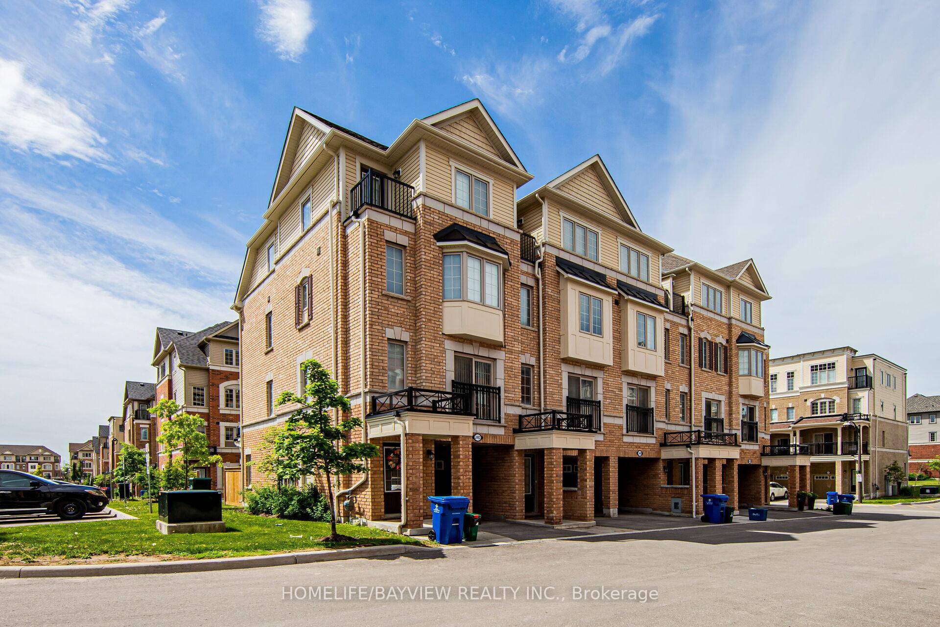 Beautiful Modern Townhome With Lots Of Natural Sunlight, A Spacious Layout, Renovated And Upgraded.