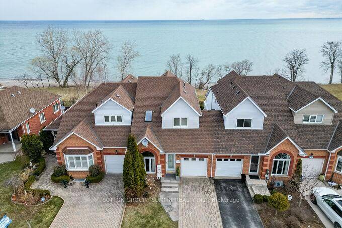 Waterfront Living at It's Best !