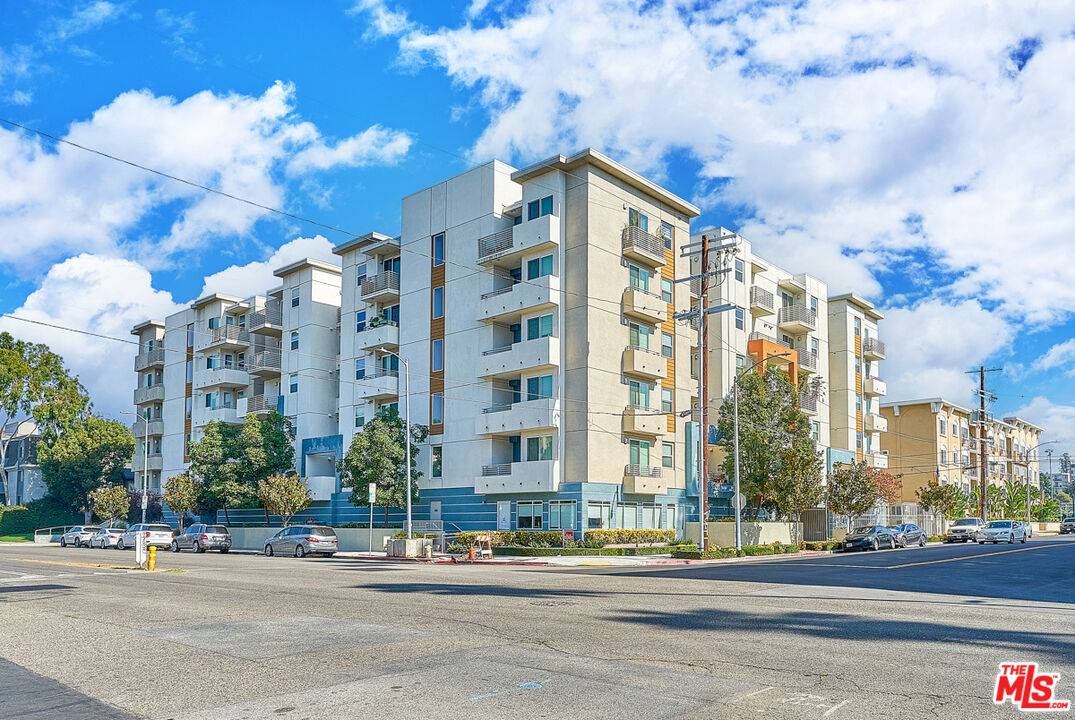 436  S Virgil Ave 2BR La