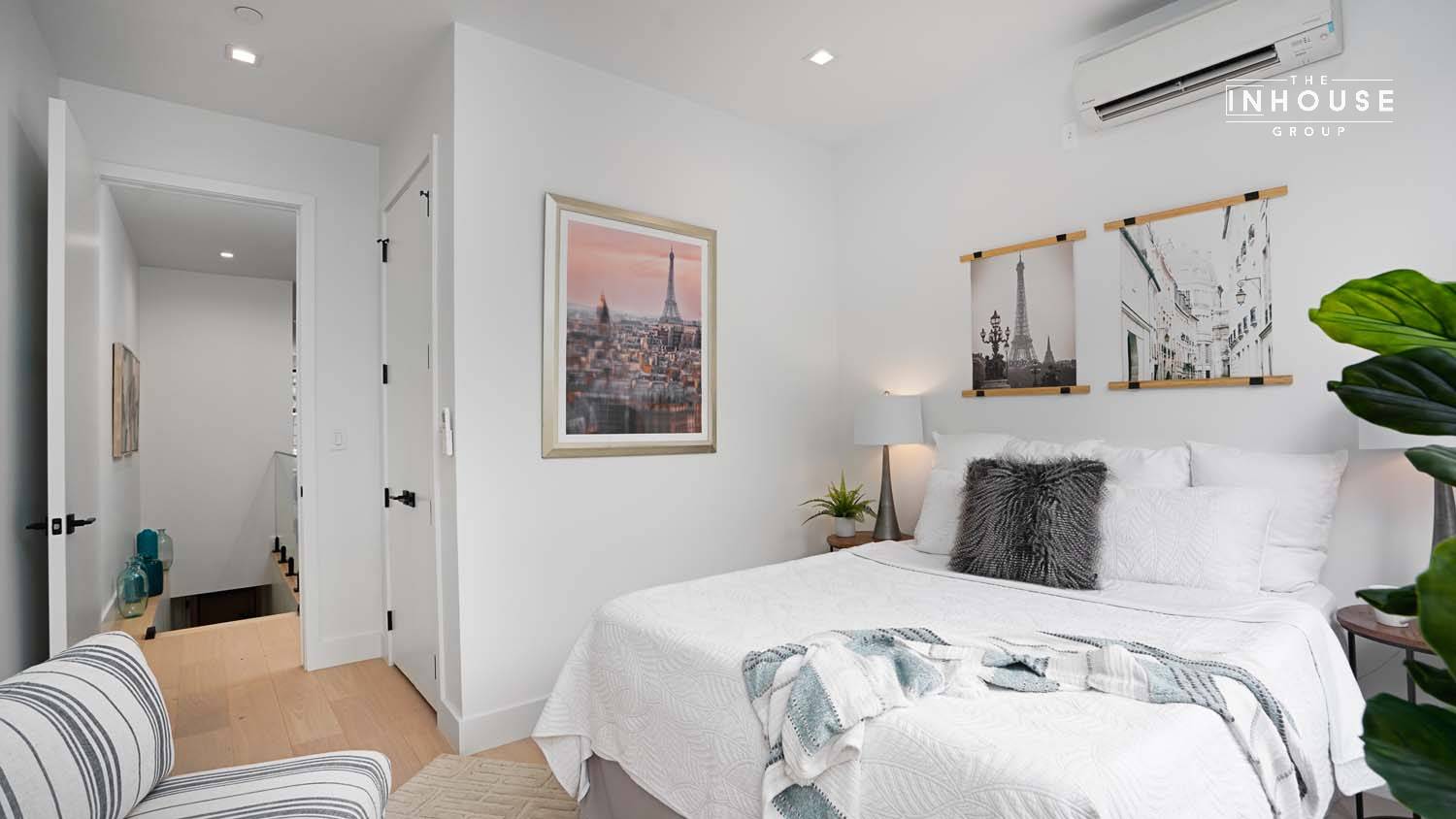 Email for an appointment Discover modern living in the heart of Bushwick, Brooklyn with this stunning two bedroom duplex garden unit in a brand new development.