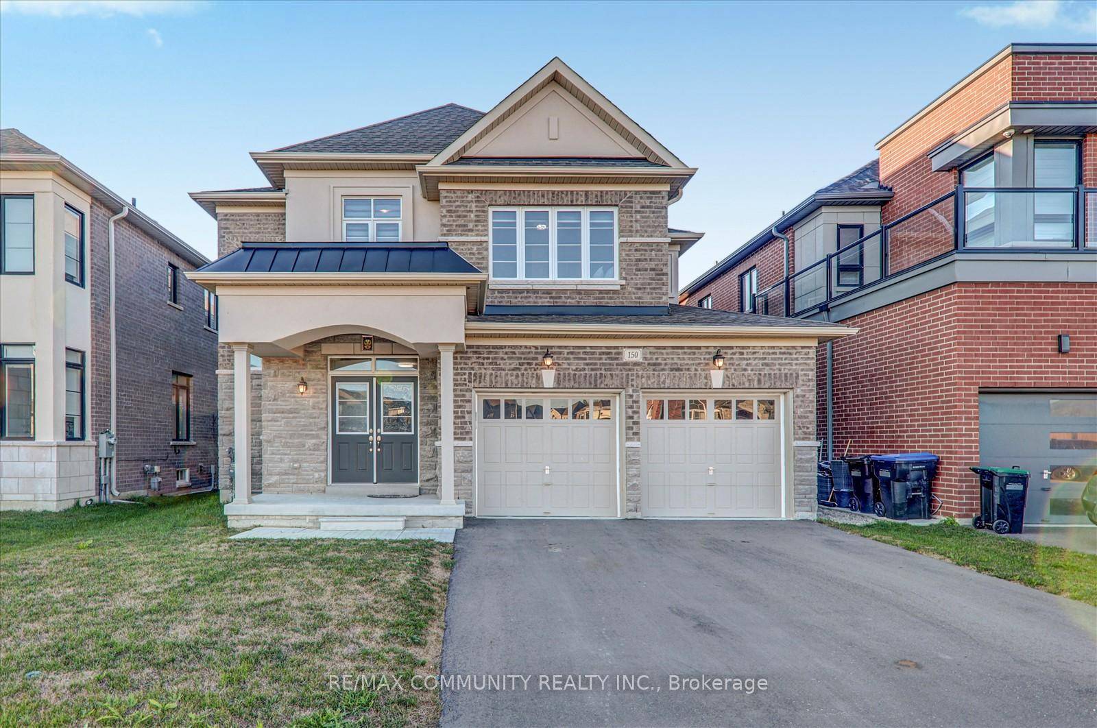 Welcome to this spacious and well kept home, perfectly set on a large 42 x 200 lot backing onto a peaceful ravine.