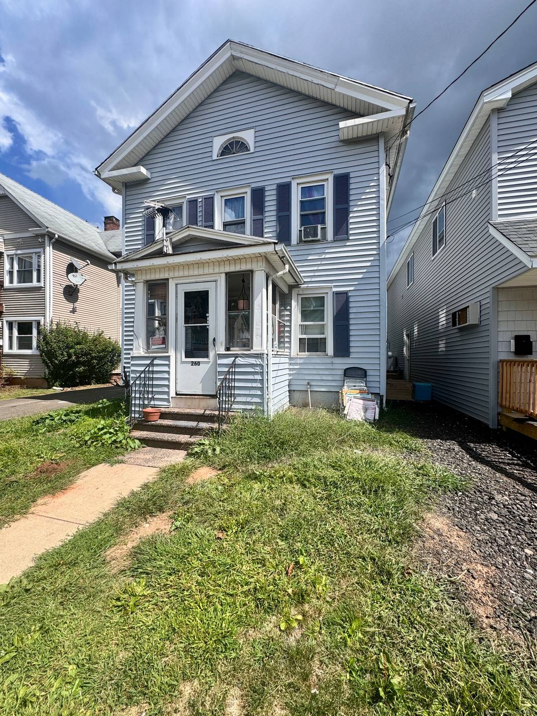 2 buildings, newer unit built in 2024.