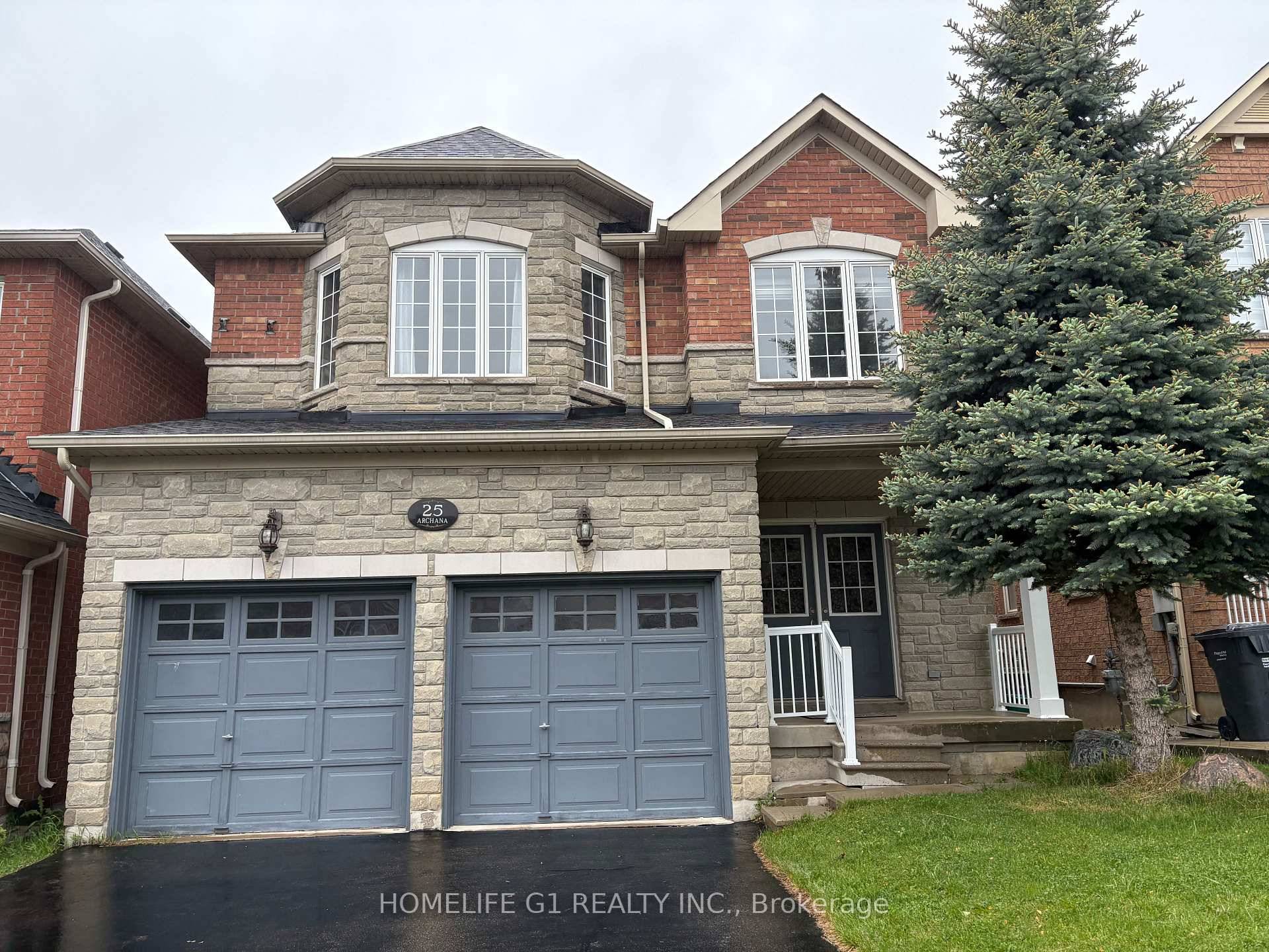 Fully Renovated and amazing Layout Family home near Mississauga Brampton border.
