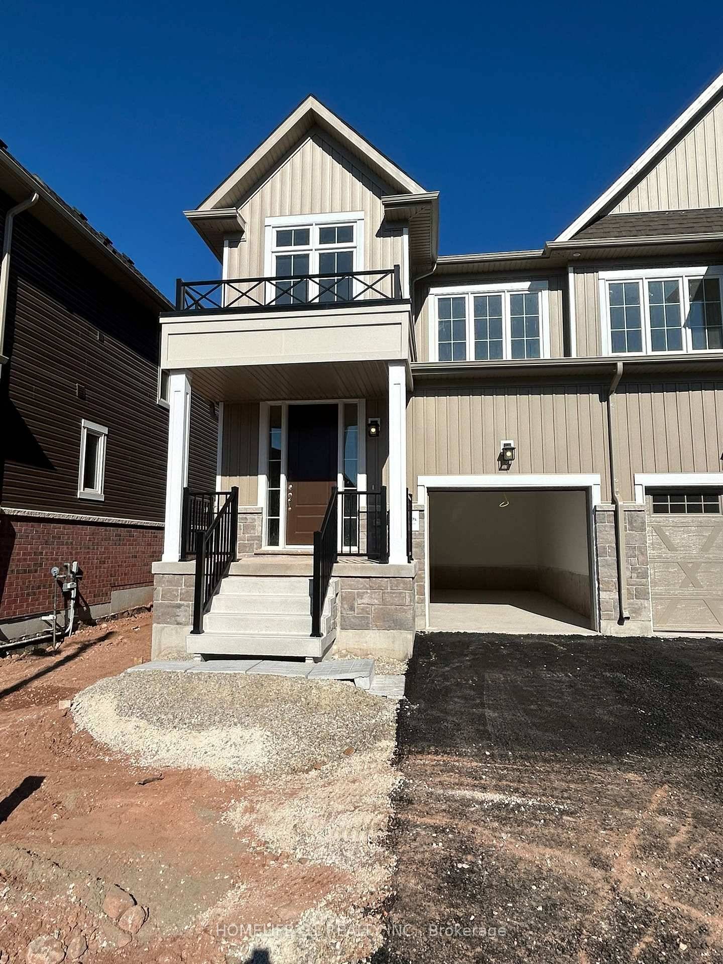 Brand New, Never Lived in, 4 Bed 2.