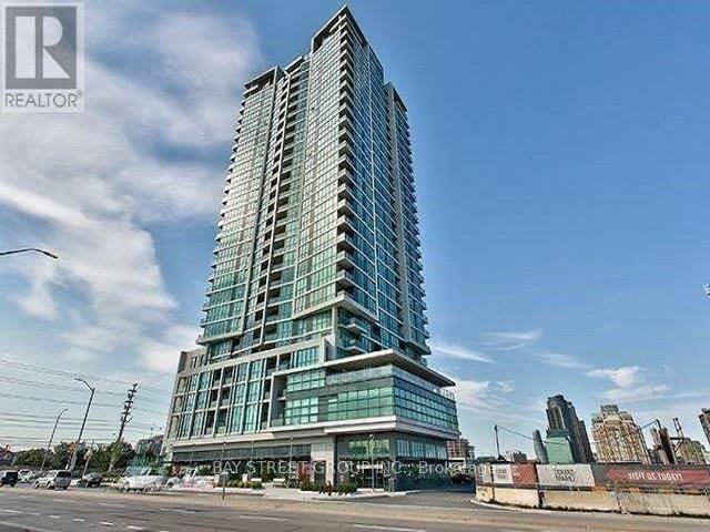 Spacious Corner Unit Large Den 2 Full Bathrooms 2 Bedrooms Large Balcony Floor To Ceiling Windows Walking Distance To Square One Mall Steps To Public Transit, Grocery Stores, Shops, Restaurants, ...