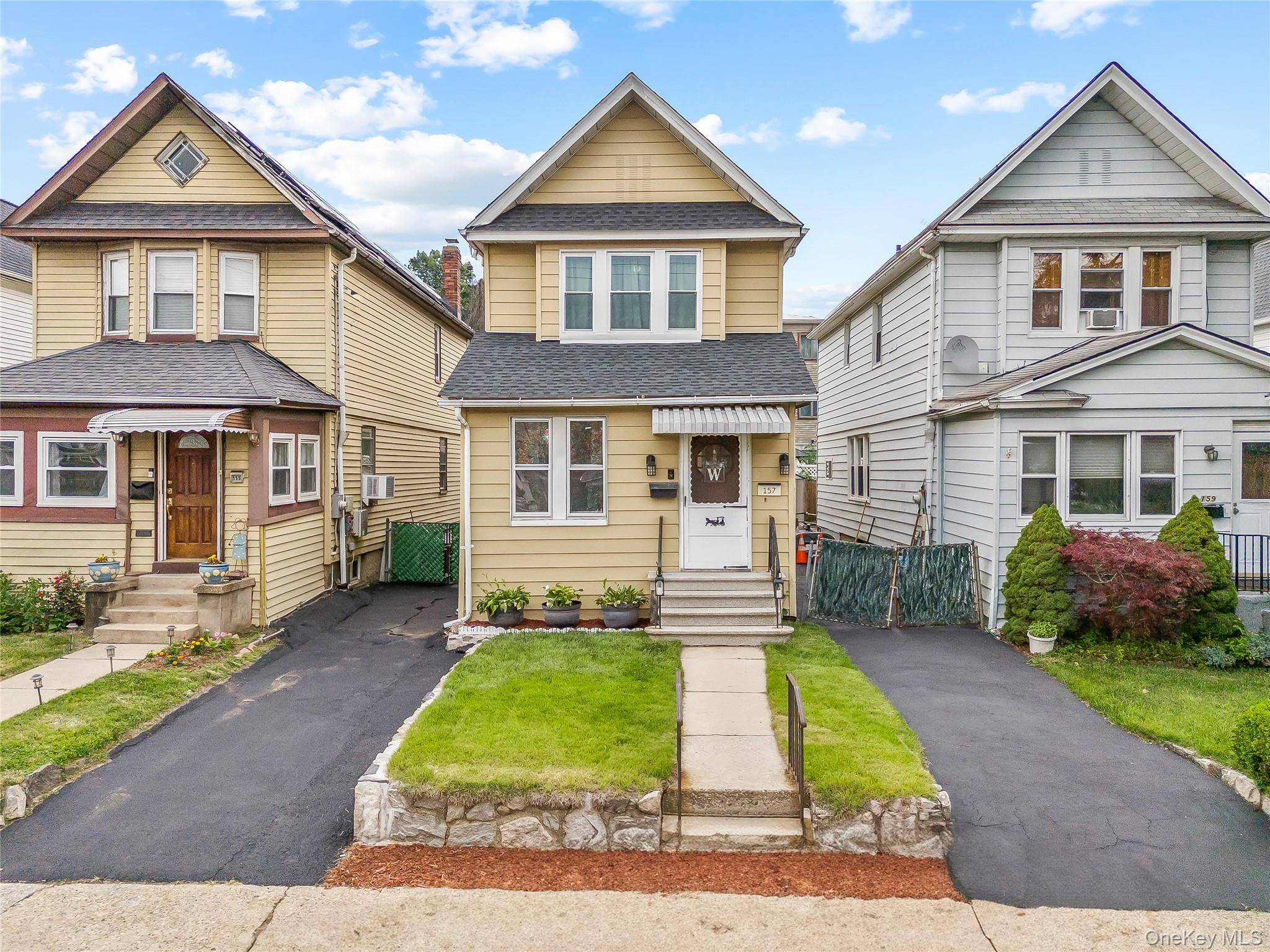 Classic Charm Meets Modern Comfort Just Steps from Pelham s Best Welcome to 157 Beechwood Avenue, a stylish 3 bedroom, 2 bath Colonial that blends classic charm with thoughtful modern ...