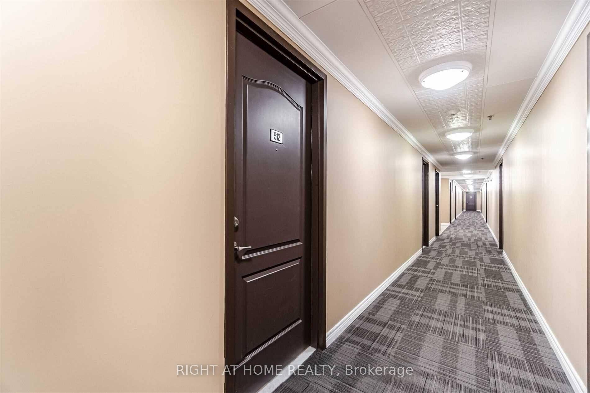 This Stunning large and spacious 2 Bedroom Suite Built By Valery Homes Offers An Exquisite Living Experience.