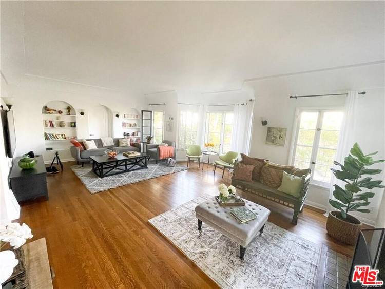 601  S Sweetzer Ave 3BR Beverly Grove La