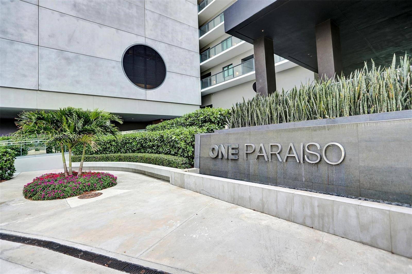 This 3 bedroom 3. 5 bath condo with a den has GORGEOUS, unobstructed views of the Biscayne Bay !