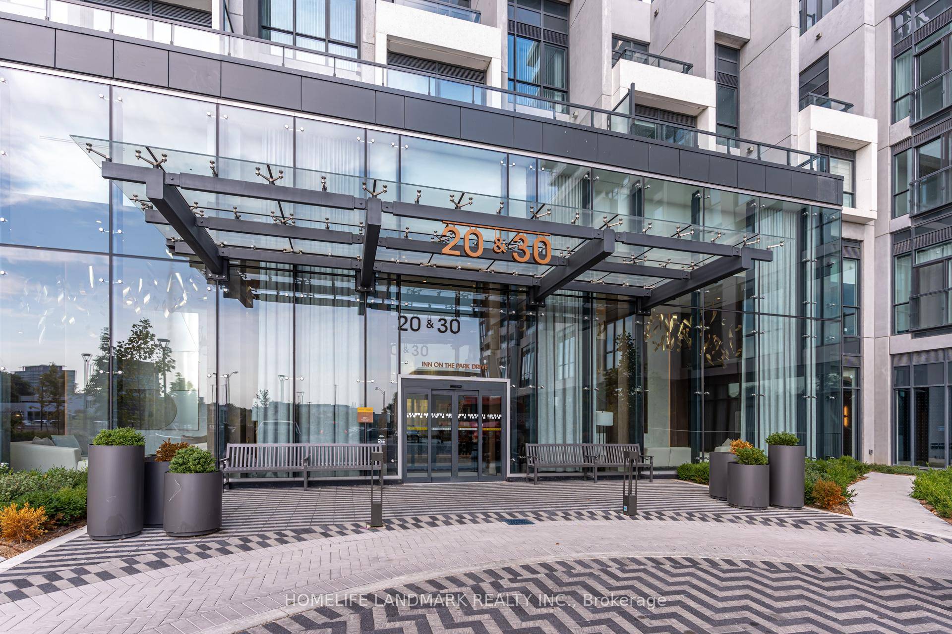 Welcome To 30 Inn On The Park, Where Luxury Meets Lifestyle !