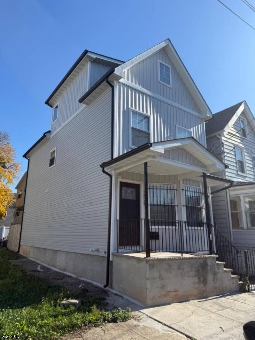 Welcome to this recently renovated 3 bedroom, 2.