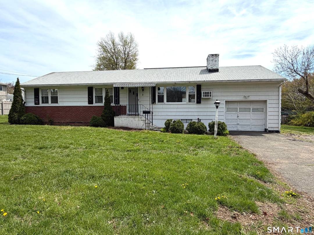 Seaside transformation opportunity Located in the heart of a sought after beach community, this classic ranch style home is waiting for its next chapter.