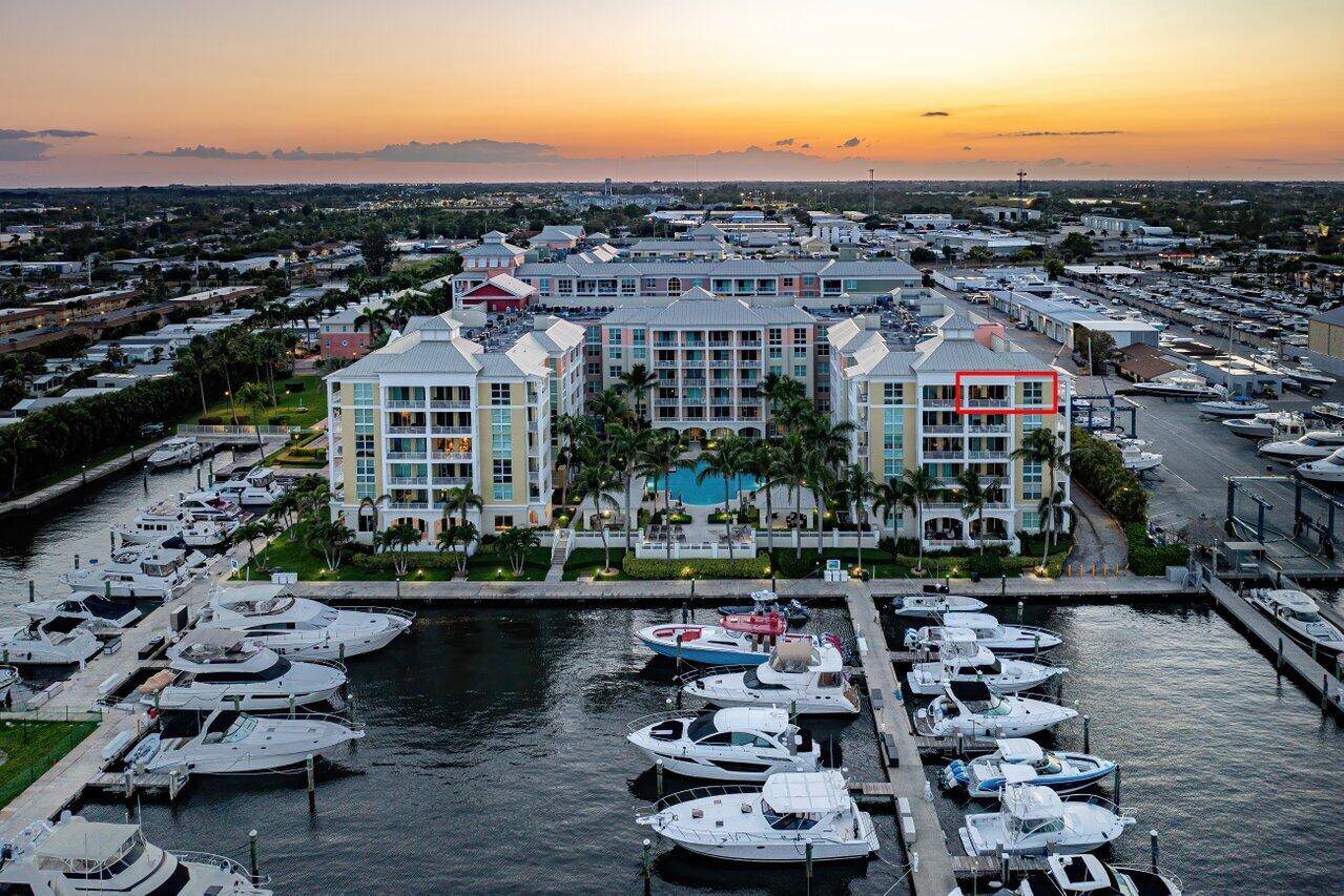 Elegant 3BR 2BA Penthouse with Spectacular Intracoastal Views The Moorings, Lantana.