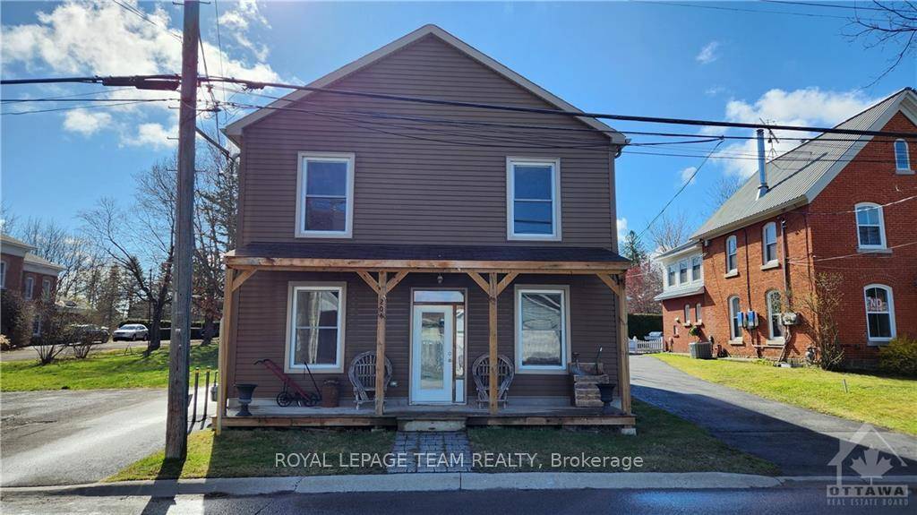 Welcome to 204 Asa Street, a charming duplex nestled in the heart of old Kemptville !
