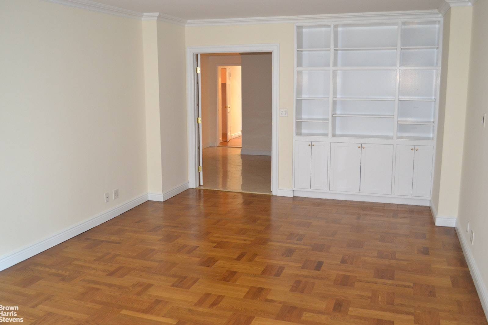 Beautiful, huge 1300 sf, 2 Bedroom 2 Bath southeast corner apartment.