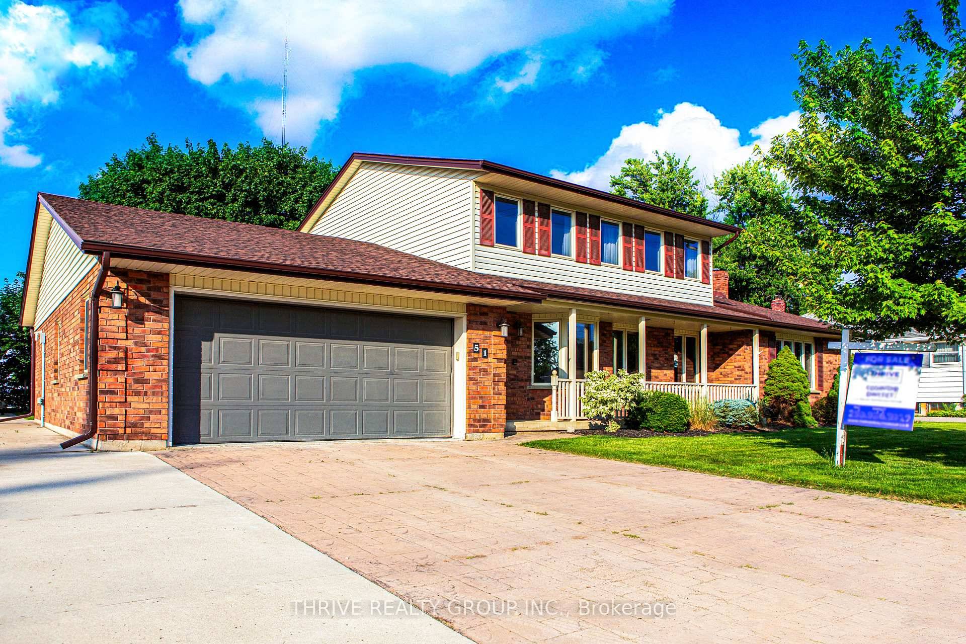 51 Queen St, Strathroy. A beautiful, spacious family home on a double lot in the heart of Strathroy, this stunning and move in ready two storey home offers 100 feet ...