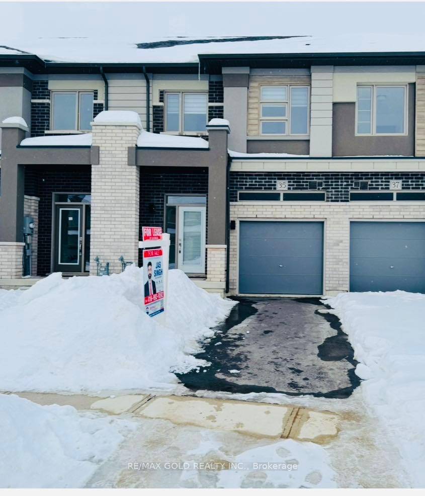 For Lease in Paris Brant County Minutes to Hwy 403.