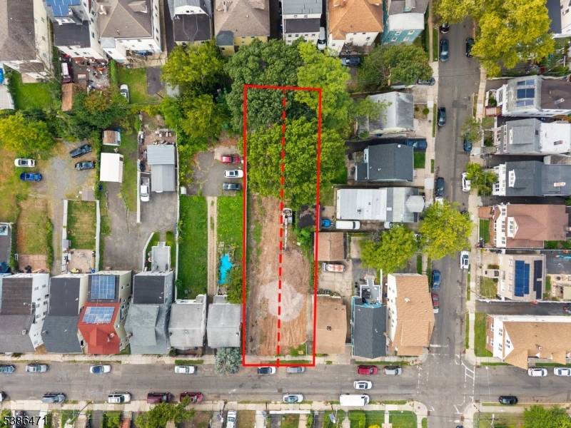 Nestled in the Upper Vailsburg section of Newark, 37 grand avenue boasts 5239 SQ.