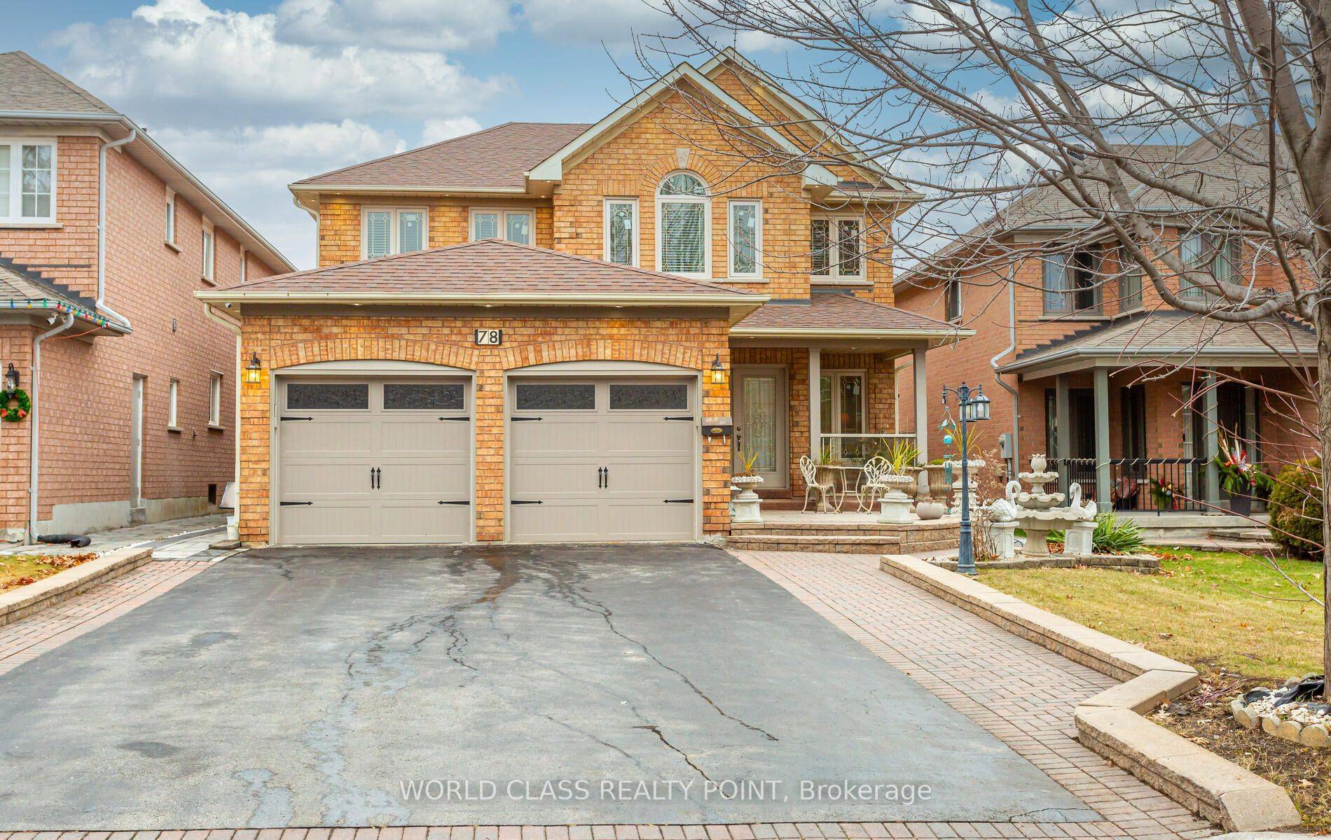 Show stopper 4 Plus 2 Bedroom House in Desirable and Family Friendly Rouge Fairway Neighbourhood.