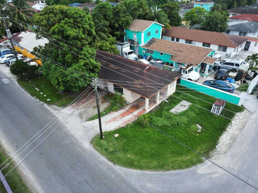 BAY GERANIUM AVE Single Family Home New-Providence