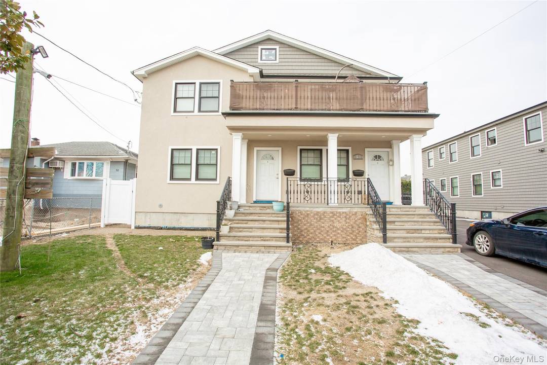 Welcome to 59 Clinton Avenue, a newly built amp ; thoughtfully designed luxury rental in the Five Towns !