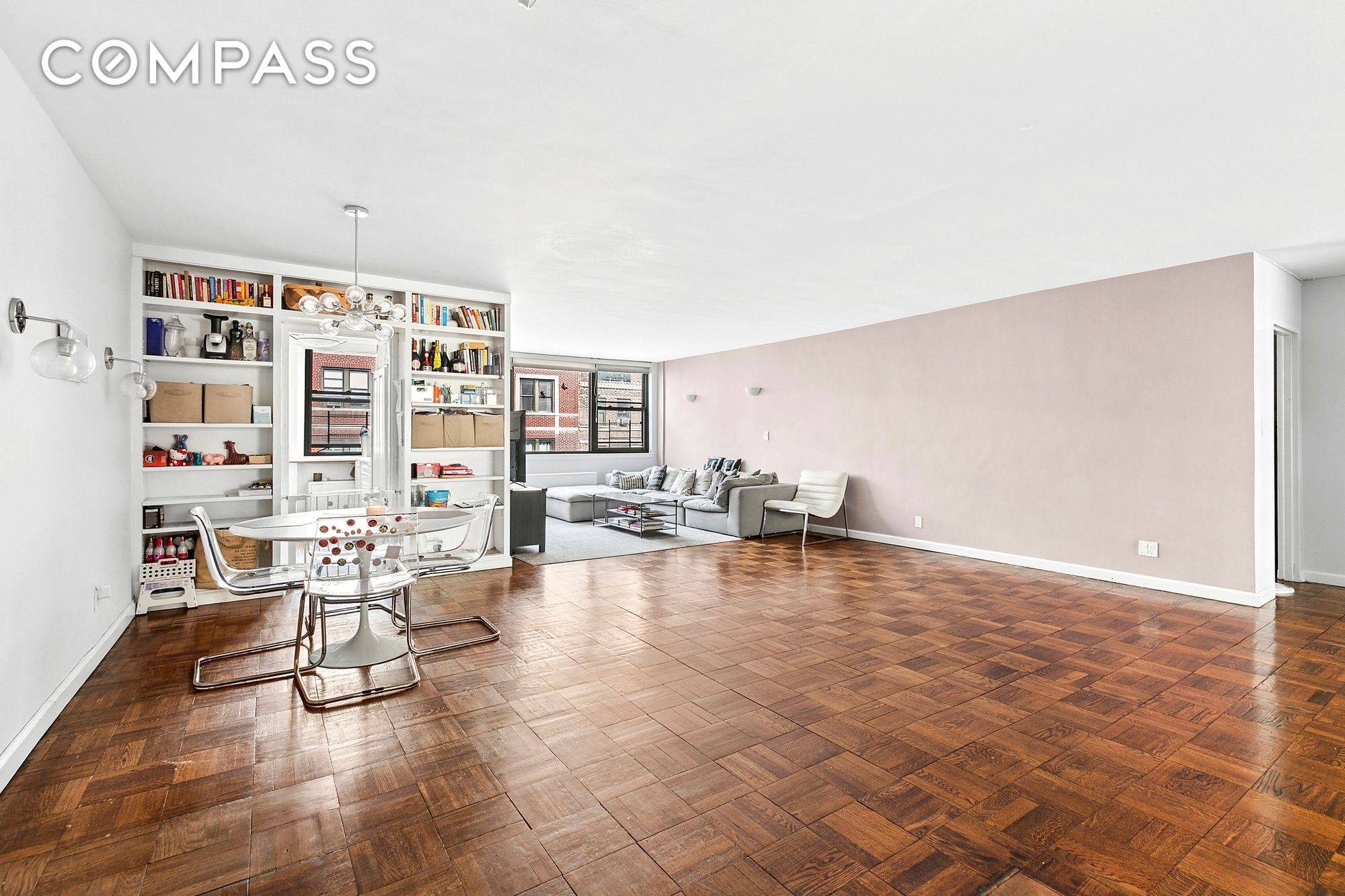 THIS APARTMENT IS ENORMOUS !