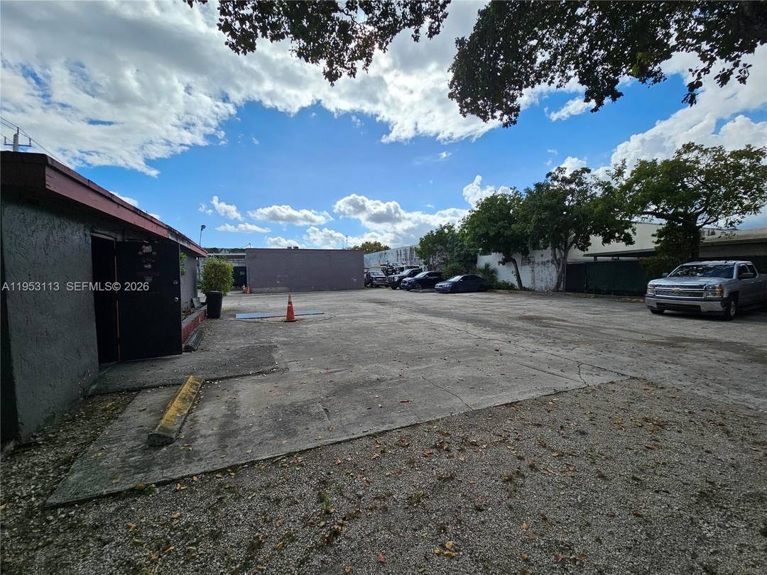 Prime West Park Industrial Property for Sale This exceptional M 1 zoned corner property offers high visibility, easy access, and significant potential for various industrial uses.