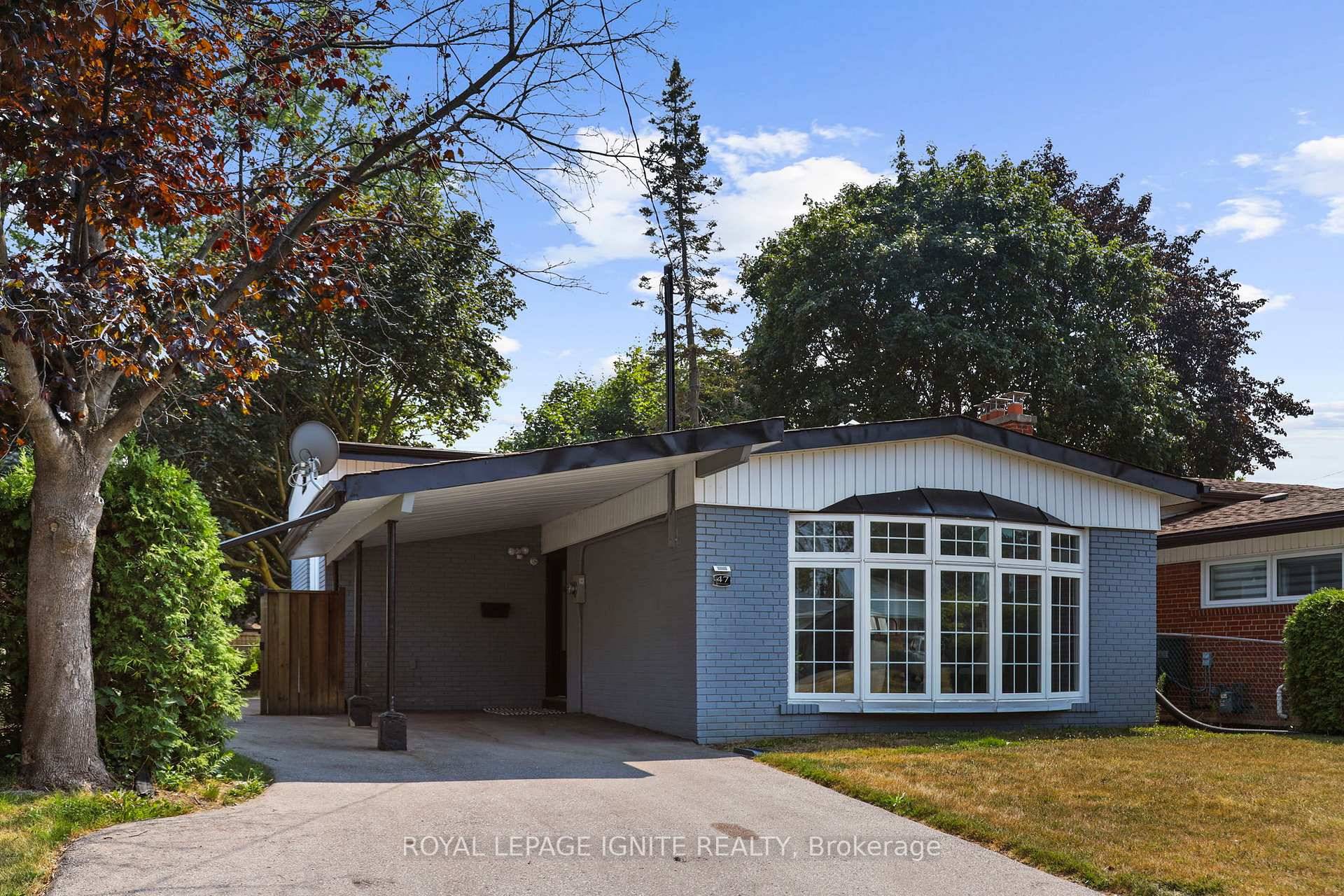 Beautifully Renovated Home On A Premium Size Lot 43' X 126' Sought After Location Steps To Ttc On Brimley Road Upgraded Kitchen Beautiful Front Bow Window Newer Central Air Newer ...