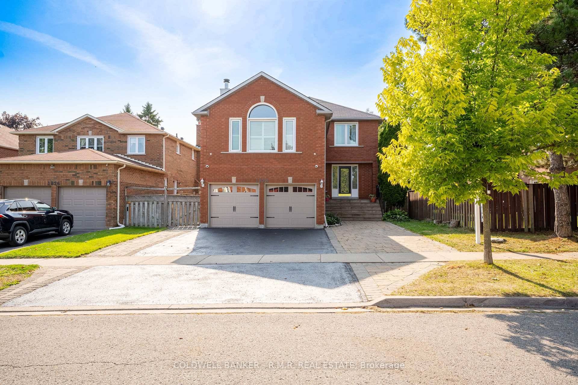 Don't miss the chance to call 1828 Westcreek Drive home, a meticulously maintained property offering over 4, 000 sq ft of finished living space, tucked away in Pickering's highly coveted ...
