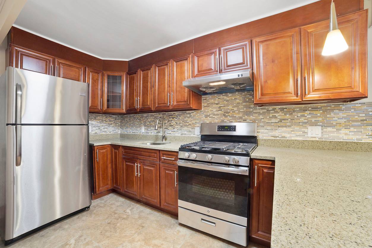 Welcome to 208 Lenox Road in Historic Prospect Lefferts Gardens.